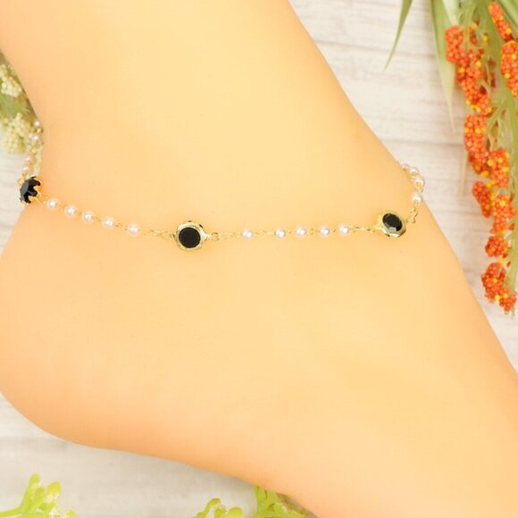 "Handmade Anklet – Elegant & Delicate Jewelry for Women | UNVRC1421 - Picture 5 of 10